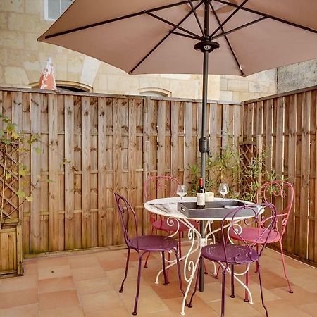 Апартаменты Logis Loiseau Avec Terrasse Сент-Эмильон Экстерьер фото
