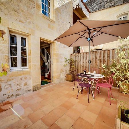 Апартаменты Logis Loiseau Avec Terrasse Сент-Эмильон Экстерьер фото