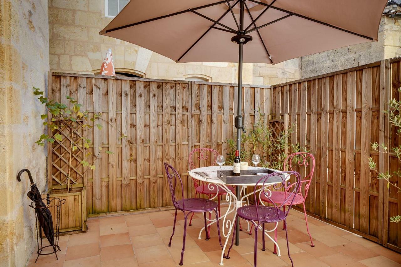Апартаменты Logis Loiseau Avec Terrasse Сент-Эмильон Экстерьер фото